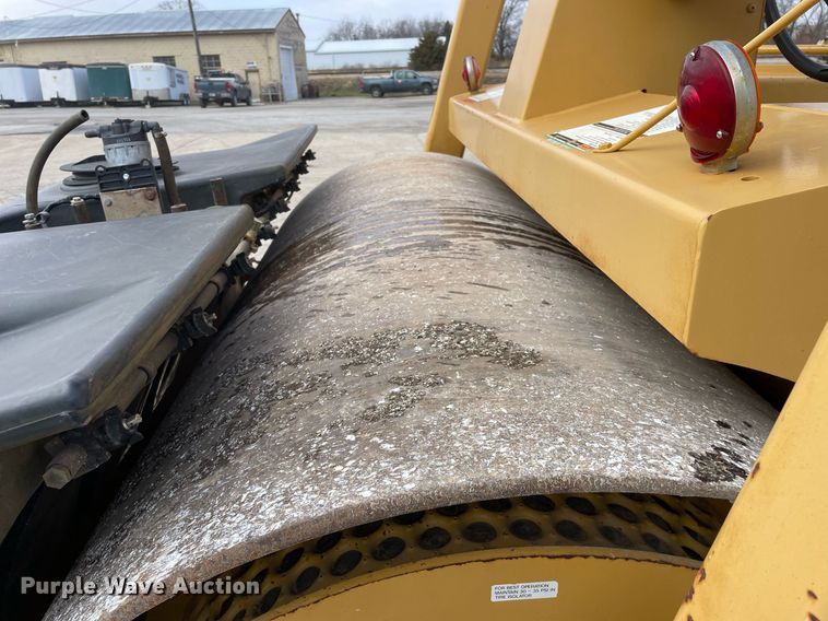 image for item DP0262 Hypac C778B  double drum vibratory roller