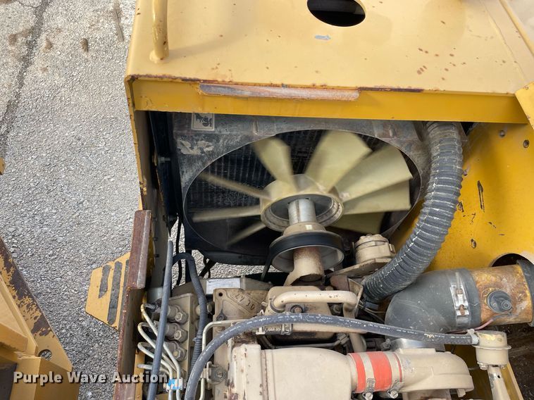 image for item DP0262 Hypac C778B  double drum vibratory roller