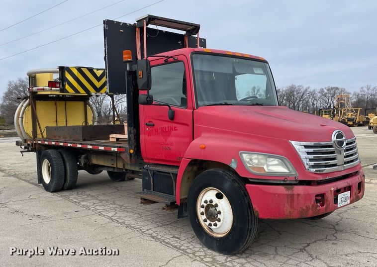 image for item DP0264 2007 Hino 268  flatbed truck with crash attenuator