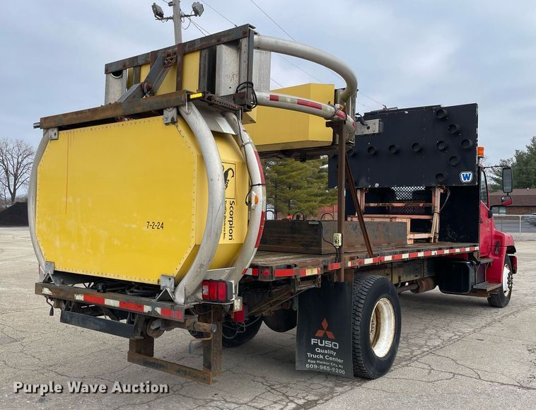 image for item DP0264 2007 Hino 268  flatbed truck with crash attenuator