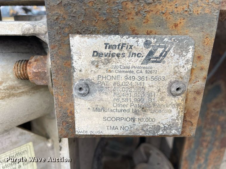 image for item DP0264 2007 Hino 268  flatbed truck with crash attenuator