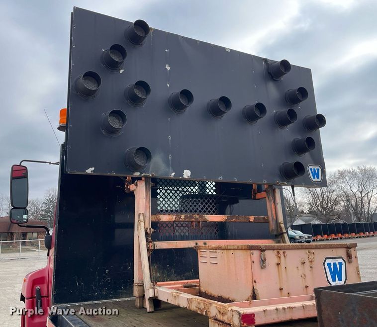 image for item DP0264 2007 Hino 268  flatbed truck with crash attenuator