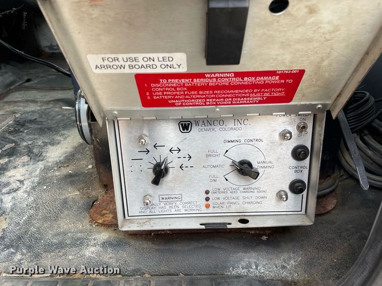 image for item DP0264 2007 Hino 268  flatbed truck with crash attenuator