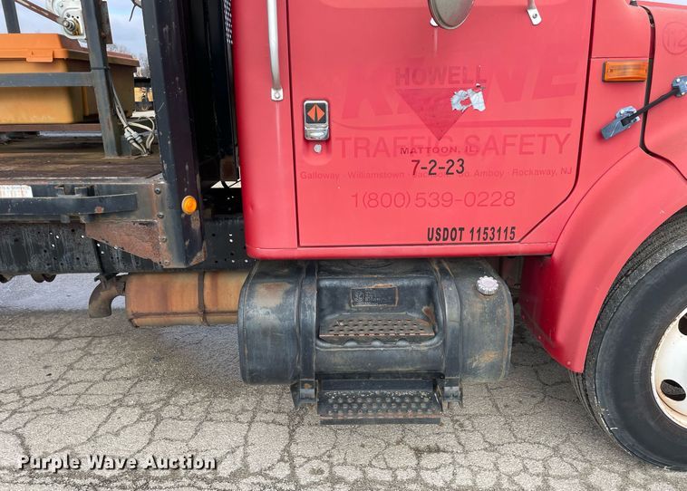 image for item DP0265 2000 International  4700 flatbed truck with crash attenuator