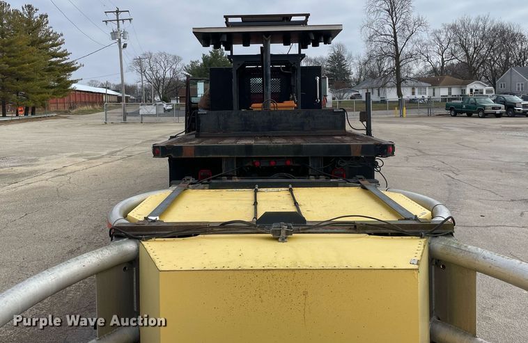 image for item DP0265 2000 International  4700 flatbed truck with crash attenuator