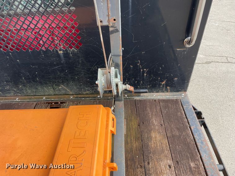 image for item DP0265 2000 International  4700 flatbed truck with crash attenuator