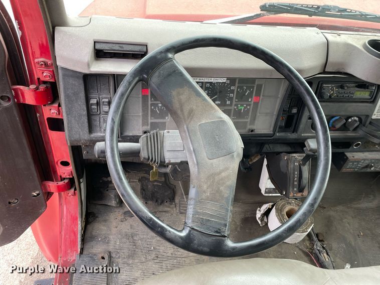 image for item DP0265 2000 International  4700 flatbed truck with crash attenuator