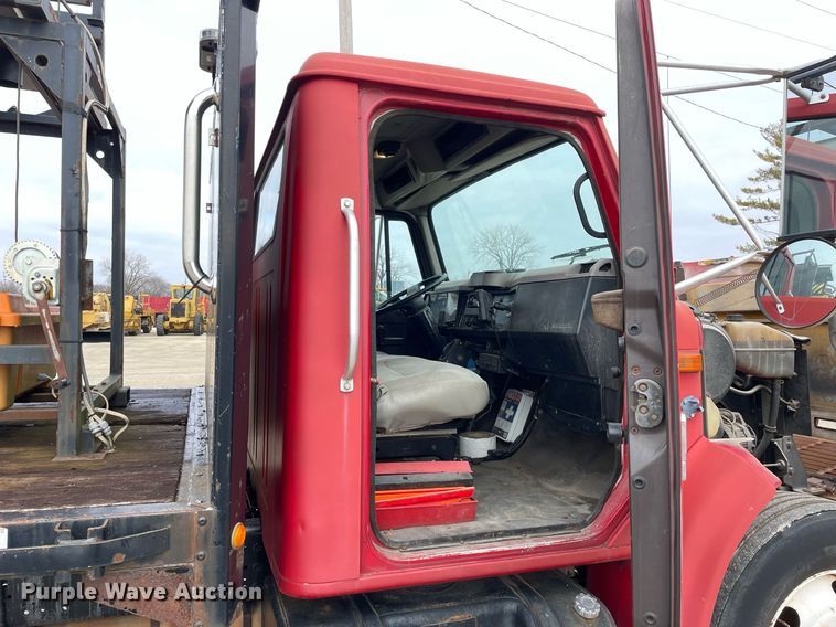 image for item DP0265 2000 International  4700 flatbed truck with crash attenuator