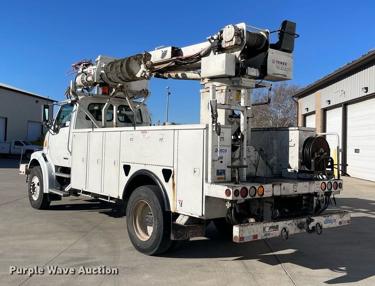 image for item DP0275 2008 Sterling L7500  digger derrick truck