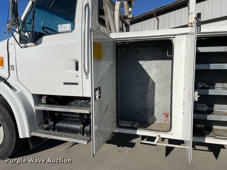 image for item DP0275 2008 Sterling L7500  digger derrick truck