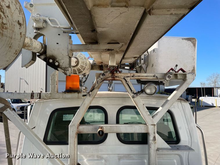 image for item DP0275 2008 Sterling L7500  digger derrick truck