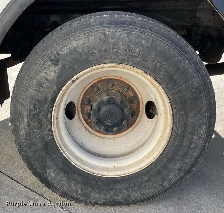 image for item DP0275 2008 Sterling L7500  digger derrick truck