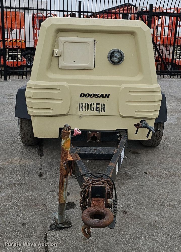 image for item DP0796 2011 Ingersoll Rand P185WJD-T4T  air compressor