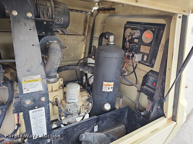 image for item DP0796 2011 Ingersoll Rand P185WJD-T4T  air compressor