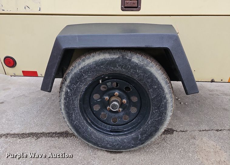 image for item DP0796 2011 Ingersoll Rand P185WJD-T4T  air compressor