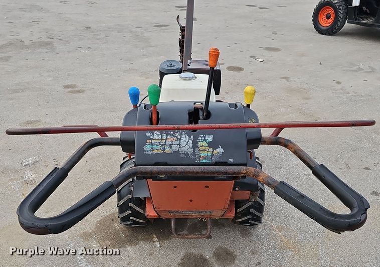image for item DP0797 1999 Ditch Witch 1030H  trencher
