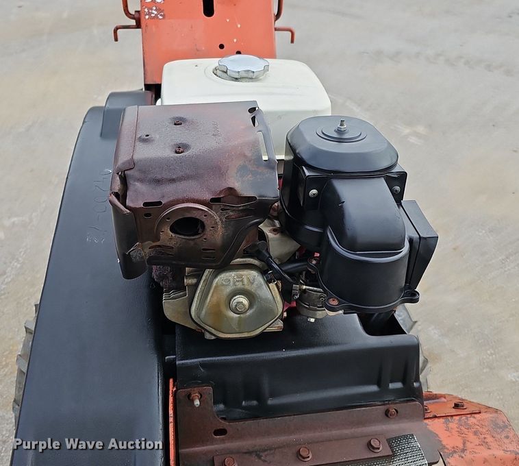 image for item DP0797 1999 Ditch Witch 1030H  trencher