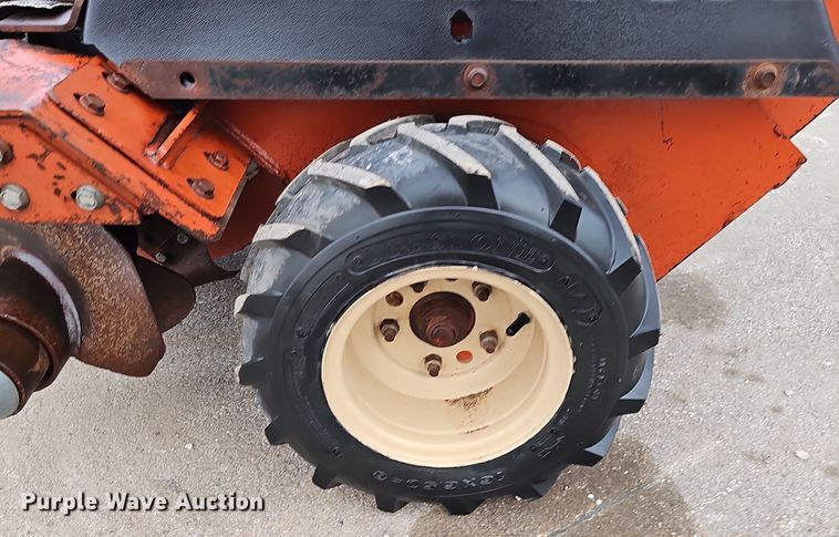 image for item DP0797 1999 Ditch Witch 1030H  trencher