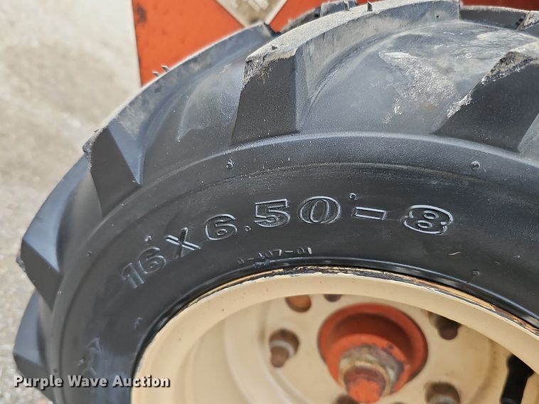 image for item DP0797 1999 Ditch Witch 1030H  trencher