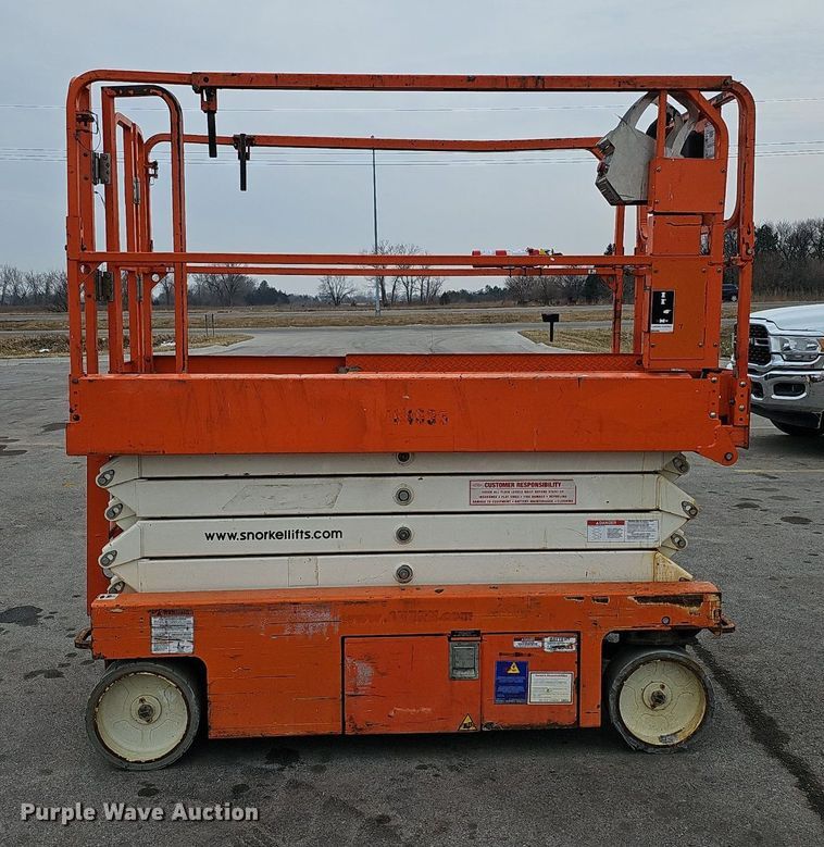 image for item DP0798 2016 Snorkel S4726E  scissor lift