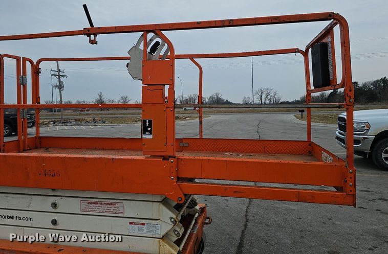 image for item DP0798 2016 Snorkel S4726E  scissor lift