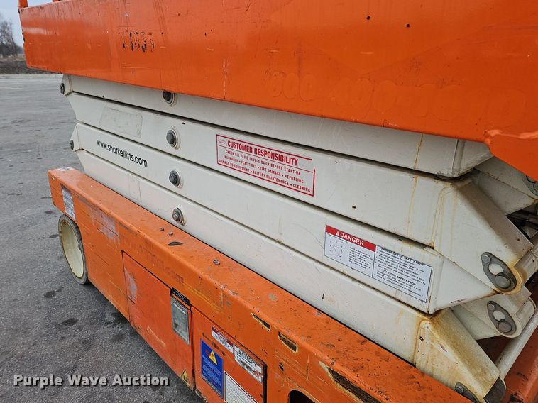 image for item DP0798 2016 Snorkel S4726E  scissor lift