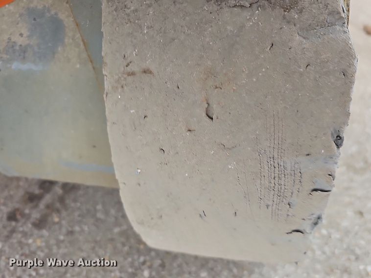 image for item DP0798 2016 Snorkel S4726E  scissor lift