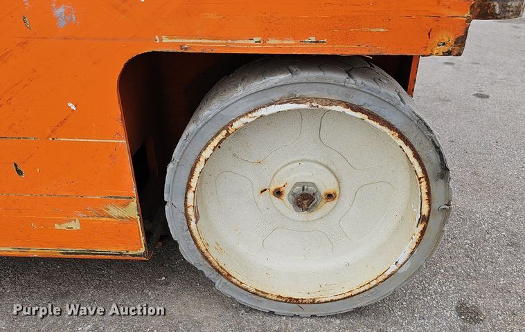 image for item DP0798 2016 Snorkel S4726E  scissor lift