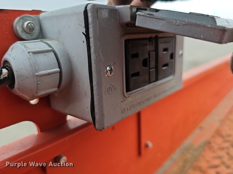 image for item DP0799 2017 Skyjack SJIII 3219  scissor lift