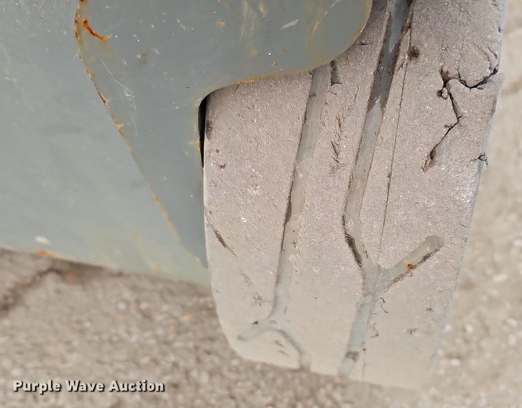 image for item DP0799 2017 Skyjack SJIII 3219  scissor lift