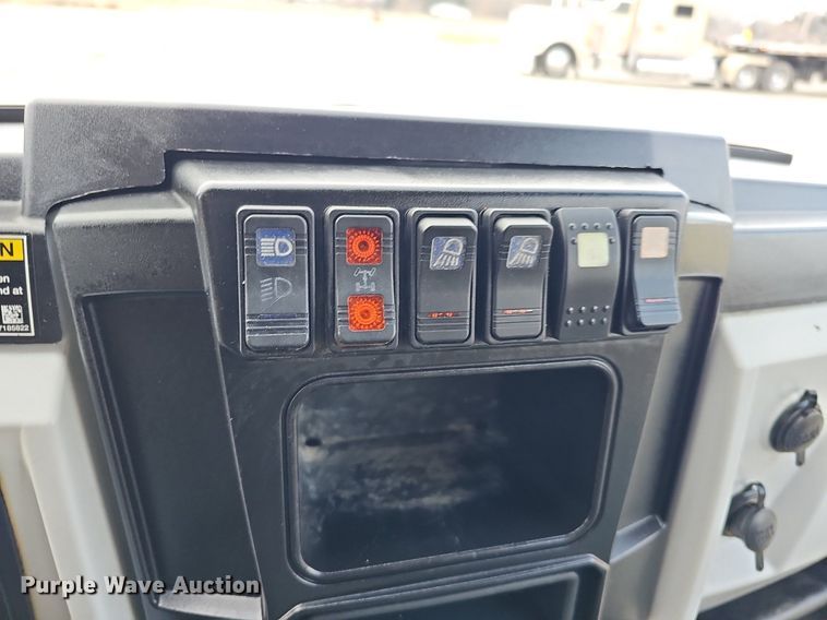 image for item DP0801 2018 Bobcat 3400XL  utility vehicle