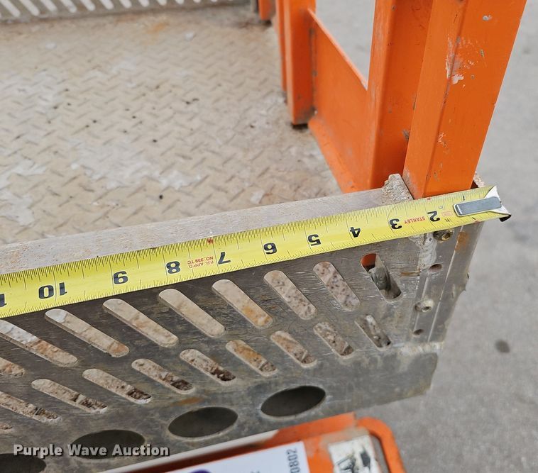 image for item DP0802 2020 Snorkel S3215L  scissor lift