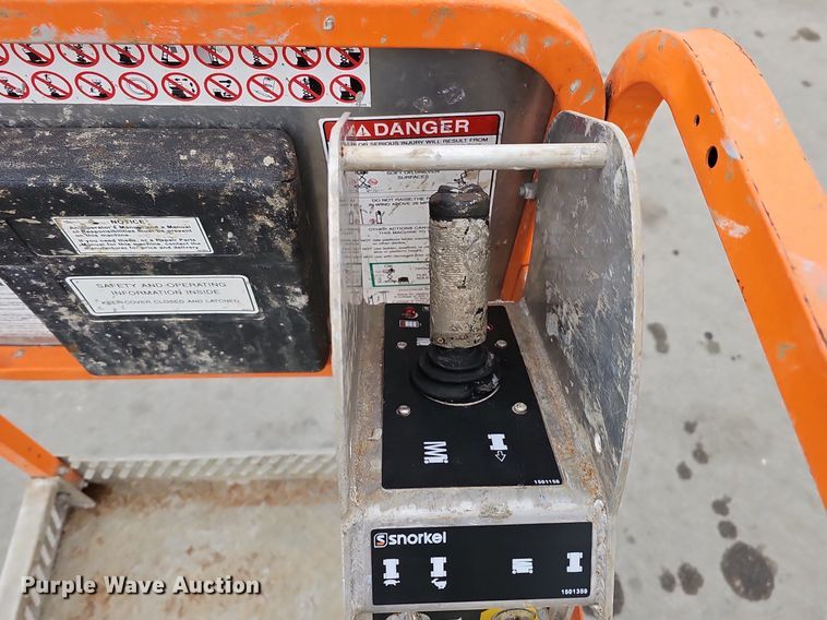 image for item DP0802 2020 Snorkel S3215L  scissor lift