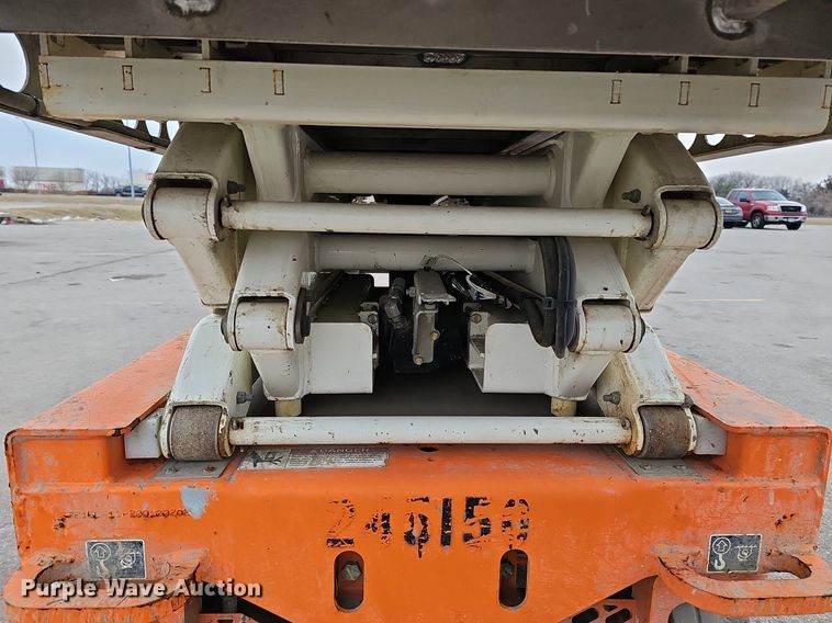 image for item DP0802 2020 Snorkel S3215L  scissor lift