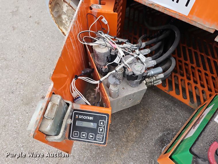 image for item DP0802 2020 Snorkel S3215L  scissor lift
