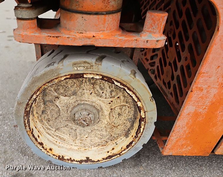 image for item DP0802 2020 Snorkel S3215L  scissor lift