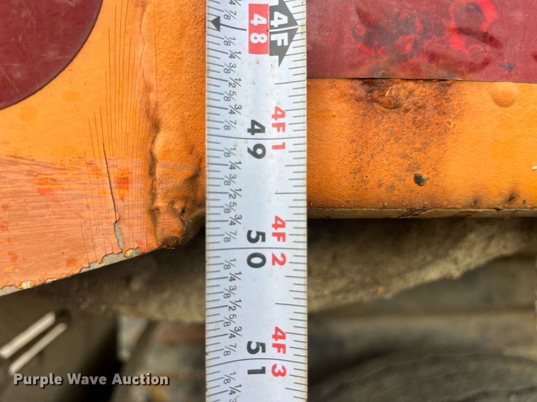 image for item DP2163 2001 International 4900  dump truck