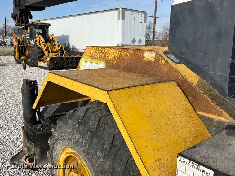 image for item DP2175 1978 P&H Omega 18  crane