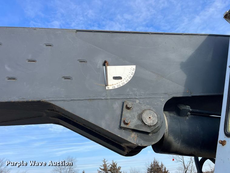 image for item DP2175 1978 P&H Omega 18  crane