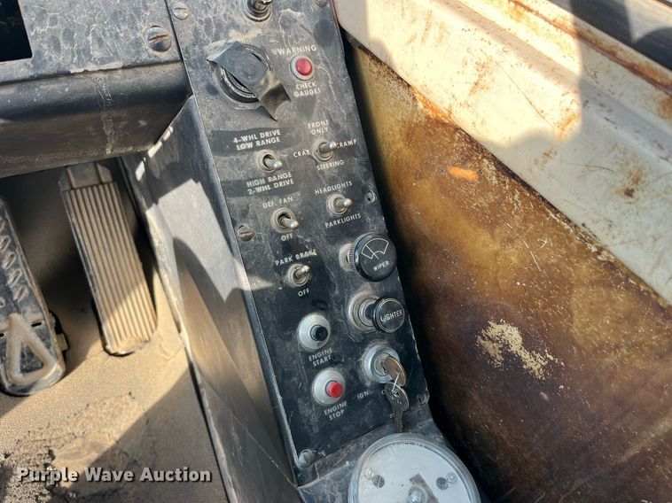 image for item DP2175 1978 P&H Omega 18  crane