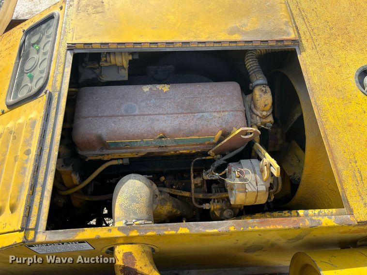 image for item DP2175 1978 P&H Omega 18  crane