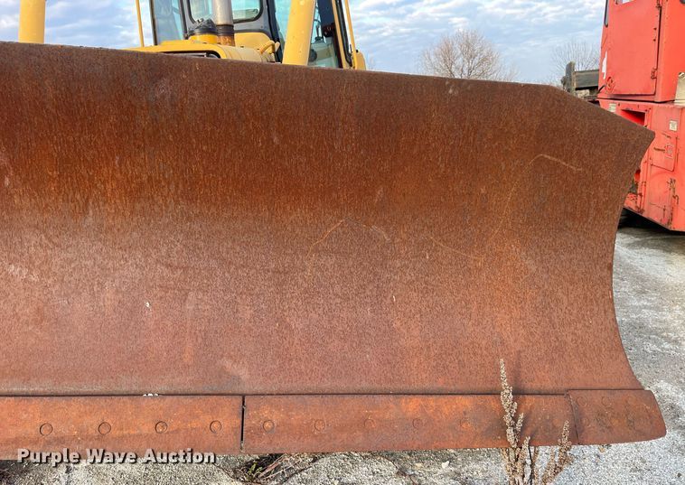 image for item DP2185 1999 John Deere 750C LGP  dozer