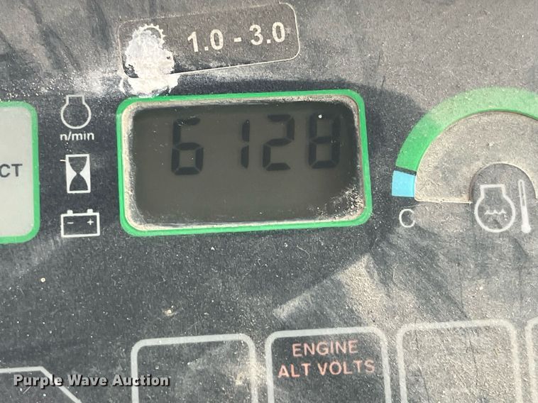 image for item DP2185 1999 John Deere 750C LGP  dozer