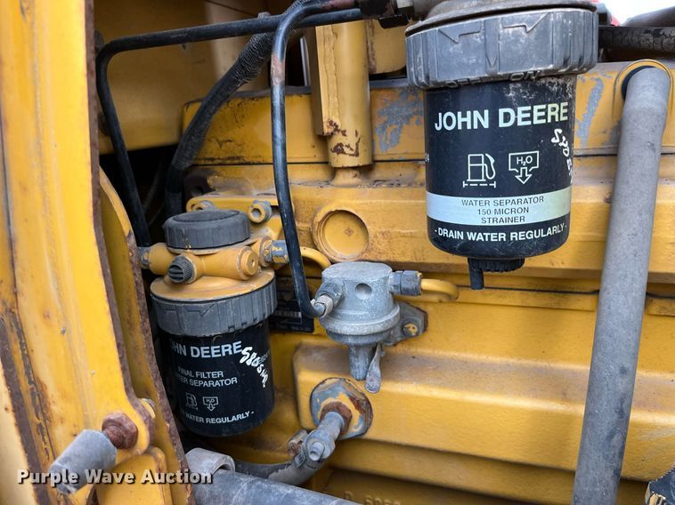 image for item DP2185 1999 John Deere 750C LGP  dozer