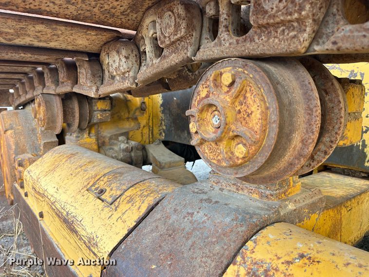 image for item DP2185 1999 John Deere 750C LGP  dozer