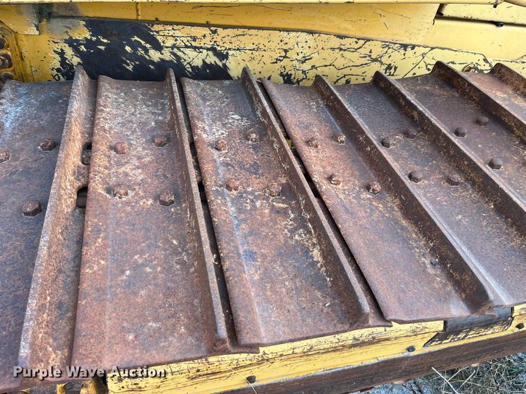 image for item DP2185 1999 John Deere 750C LGP  dozer