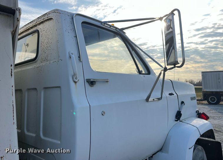 image for item DP2186 1988 Chevrolet  Kodiak  crane truck