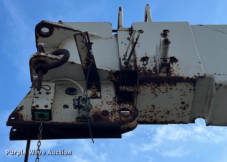 image for item DP2186 1988 Chevrolet  Kodiak  crane truck