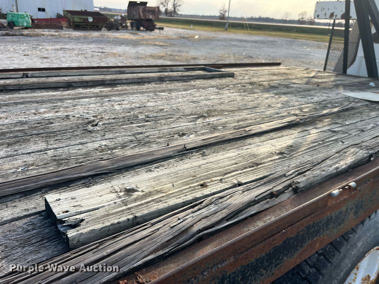 image for item DP2186 1988 Chevrolet  Kodiak  crane truck