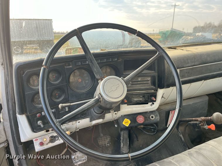 image for item DP2186 1988 Chevrolet  Kodiak  crane truck